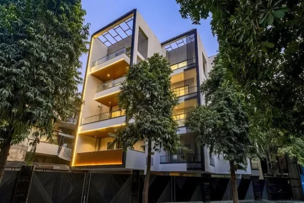 3 BHK Flat near Rajouri Garden Metro Station
